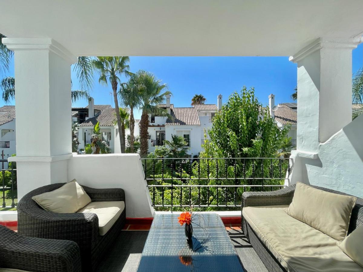 Ferienwohnung Unique Townhouse In Front Of Puerto Banus Marbella Exterior foto